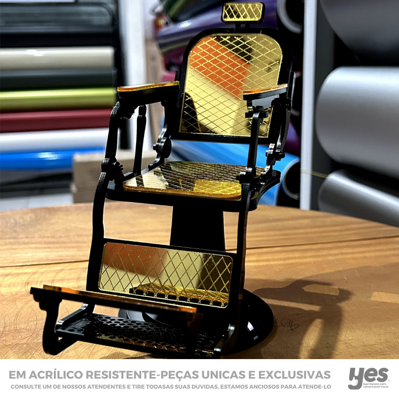 Mini Cadeira para Salão e Barbearia em Acrílico Decorativa