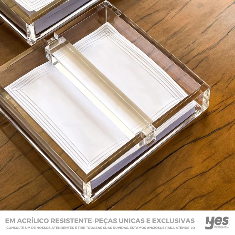 Porta Guardanapos em Acrílico Especial.